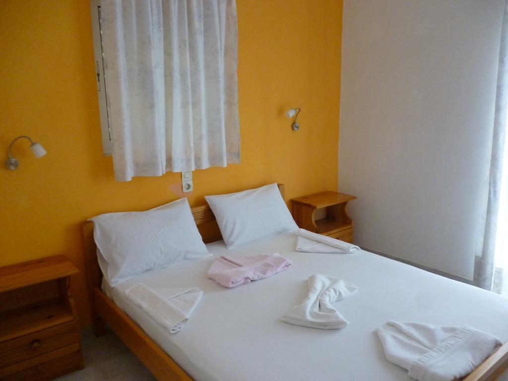 Lichnos Babis Taverna & Rooms Parga Ngoại thất bức ảnh