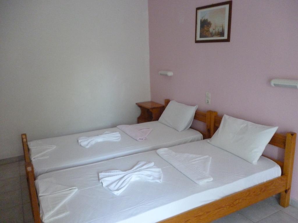 Lichnos Babis Taverna & Rooms Parga Phòng bức ảnh